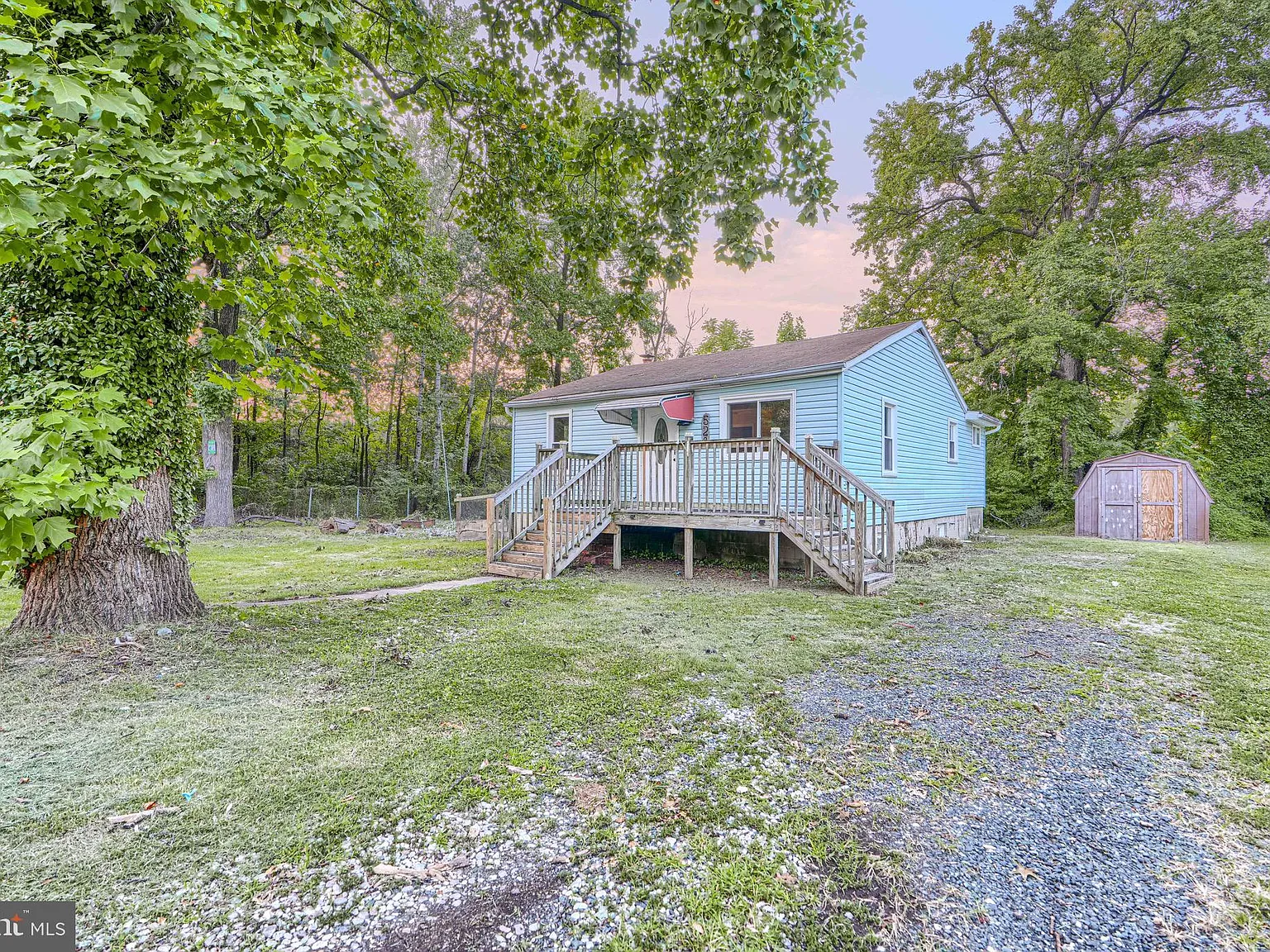 3 bed, 2.5 bath, 1588 sqft, $2,900 — Photo 2