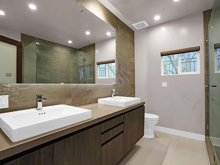 3832 Shannon Rd — Photo 35