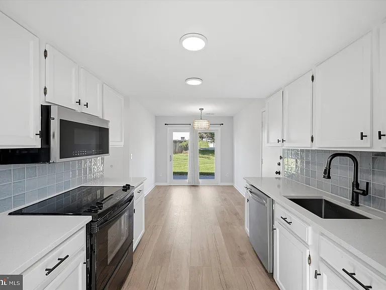 13214 Jasper Rd — Photo 3