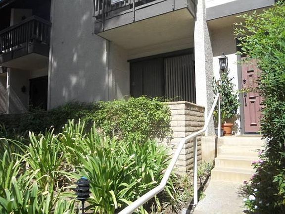 2nd image of 21801 Burbank Blvd Unit 98