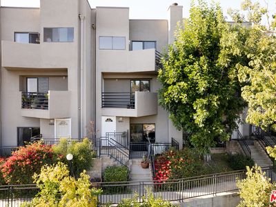 1890 N Alvarado St, Los Angeles, CA, 90026