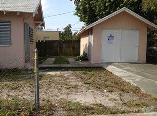 1221 Madeira Ct, West Palm Beach, FL 33401