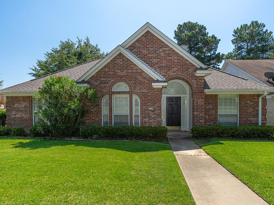 1st image of 1200 Towne Lake Dr