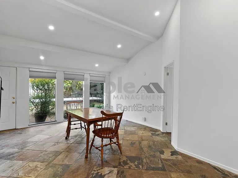 6060 Colfax Ave #3 — Photo 2