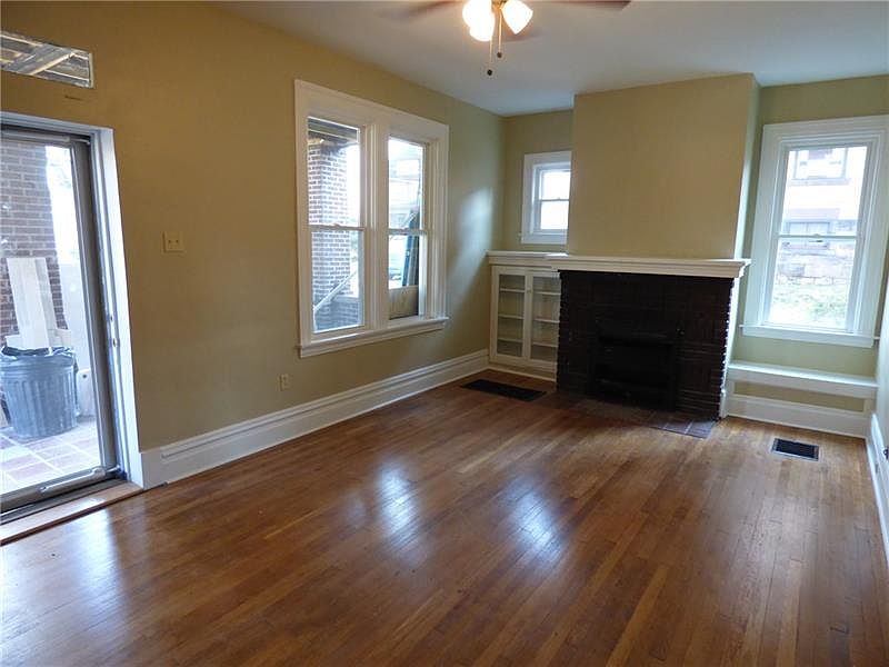 2nd image of 10 Vancouver St Unit 1