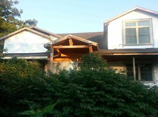 4121 Mariaville Rd, Schenectady, NY 12306