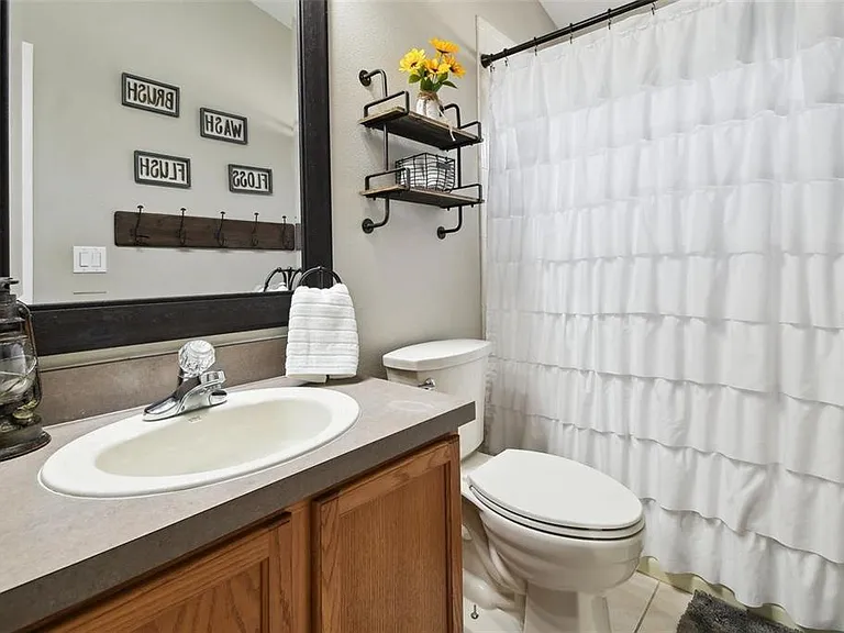 7655 Citrus Blossom Dr — Photo 35
