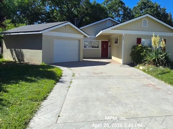 645 Bolen Dr, Paso Robles, CA 93446