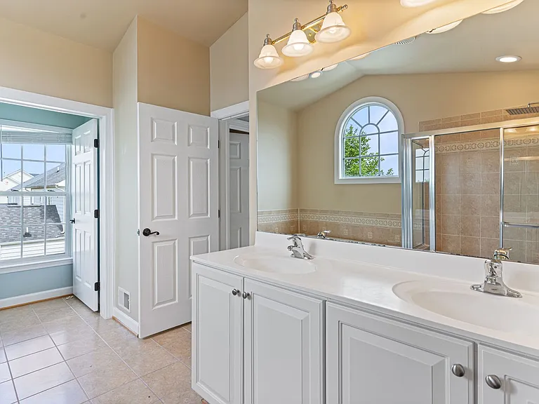 2531 Transom Pl — Photo 45
