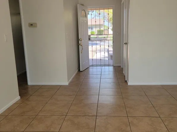 8229 Guava Ave, Buena Park, CA 90620