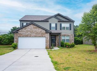 433 Lake Ridge Ln, Fairburn, GA 30213