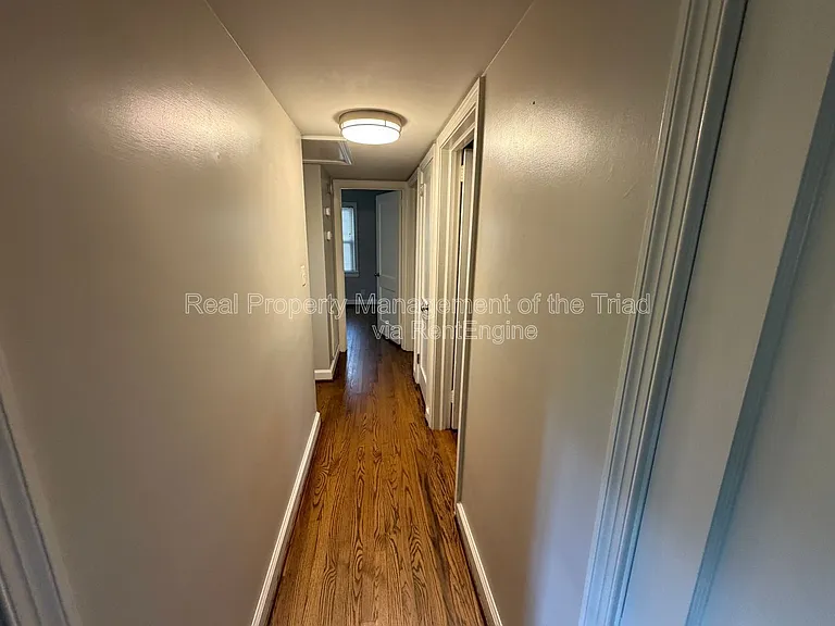 2331 W Cornwallis Dr — Photo 5