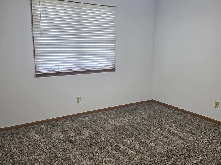 440 Plum Creek Ct #2 — Photo 10