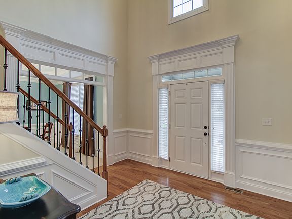 3rd image of 1615 Treybyrne Ct