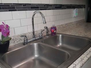 910 W Pine St APT C, Hinesville, GA 31313