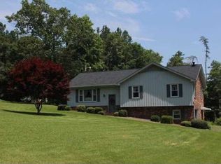 247 River Hills Dr, Forest City, NC 28043