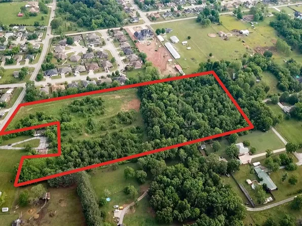S Old Wire Rd, Rogers, AR 72758