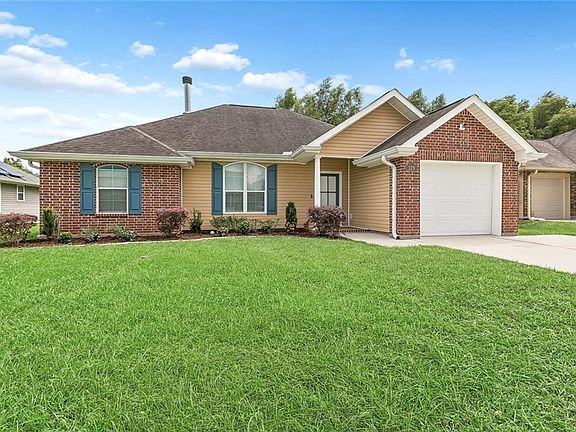 3rd image of 329 Allie Ln
