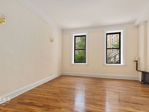 5th image of 11 Seaman Ave #C2