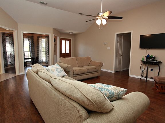 4th image of 1314 Spyglass Dr