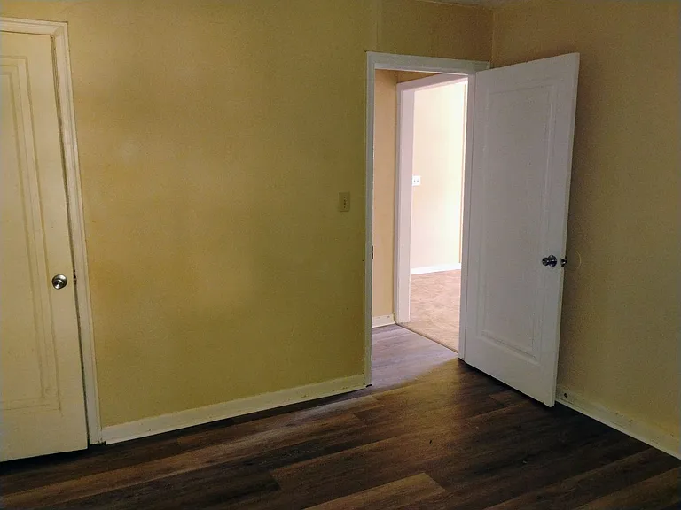 2614 E Shadybrook Ln — Photo 19