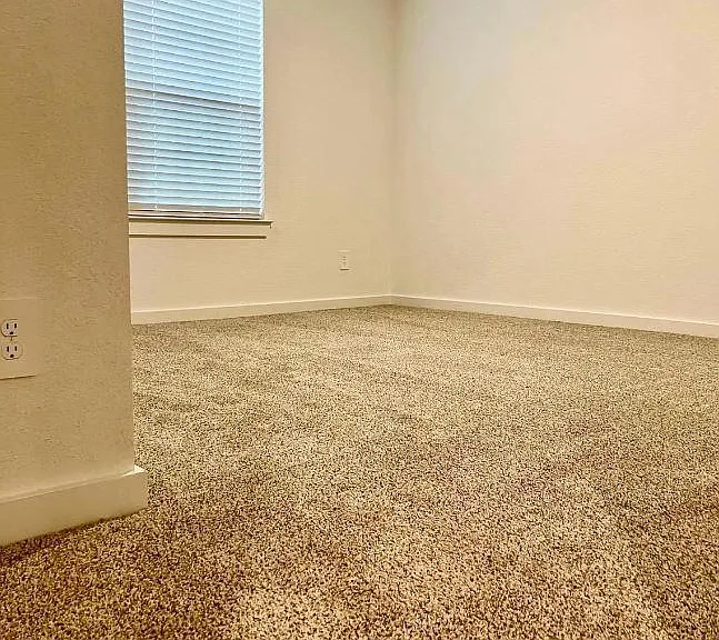 1122 Briscoe Ct — Photo 15