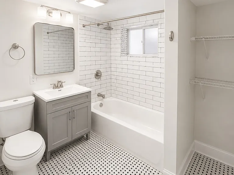 1429 N Linder Ave #B — Photo 3