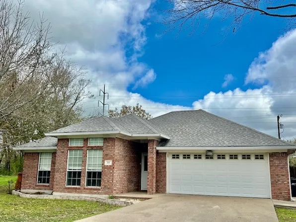 332 Northwood Blvd, Corsicana, TX 75110