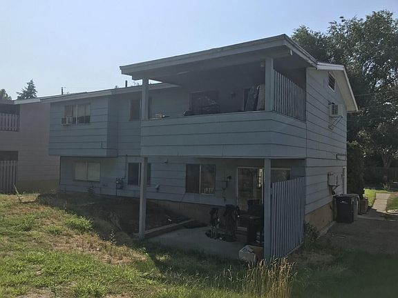 2nd image of 1348/1350 E Clements Cir