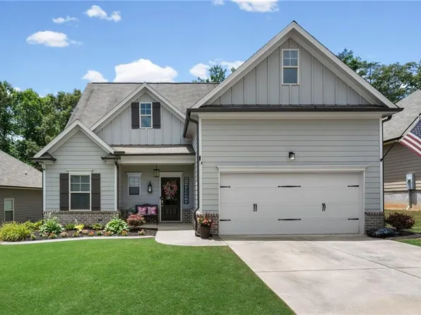 298 Gunier Cir, Dawsonville, GA 30534
