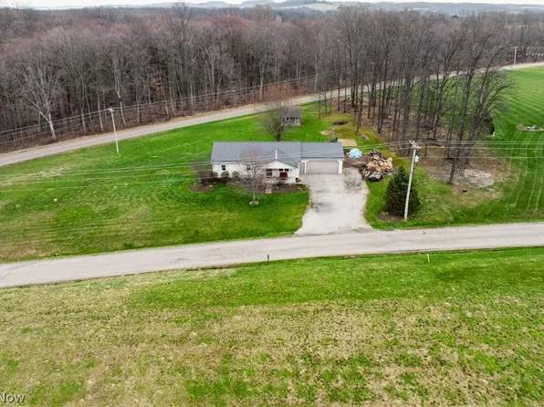 8721 Camp Rd NW, Dundee, OH 44624