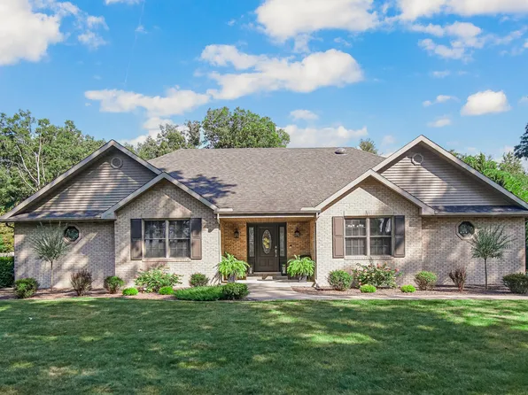 3774 Still Meadow Dr, Wheatfield, IN 46392