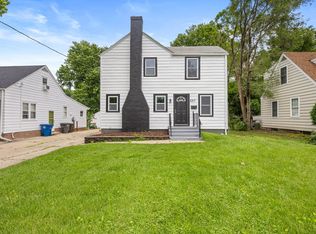2317 47th St, Des Moines, IA 50310
