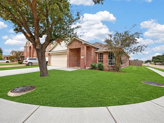 3rd image of 13706 Audra Ln