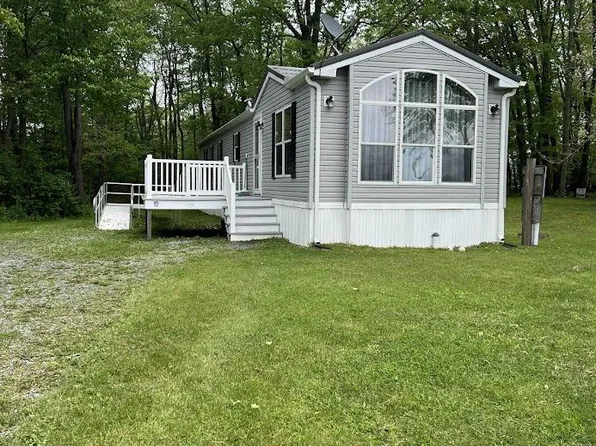 606 Hill St, Philipsburg, PA 16866