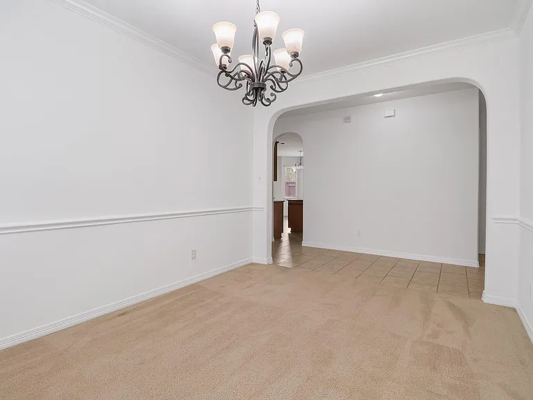 3611 Rocky Ledge Ln — Photo 12