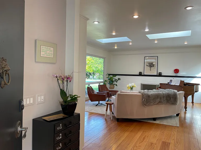 175 Ravenswood Ave — Photo 12