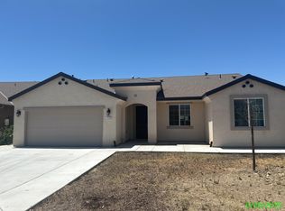 716 Montejo Ct, Delano, CA 93215