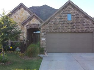 4037 Cloud Cover Rd, Roanoke, TX 76262