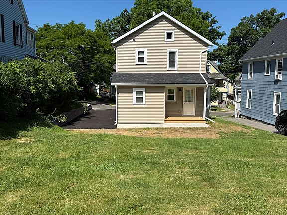 3rd image of 27 Columbia Ave