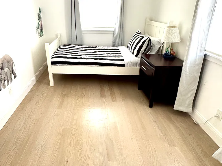 52 Oak Ridge St — Photo 5