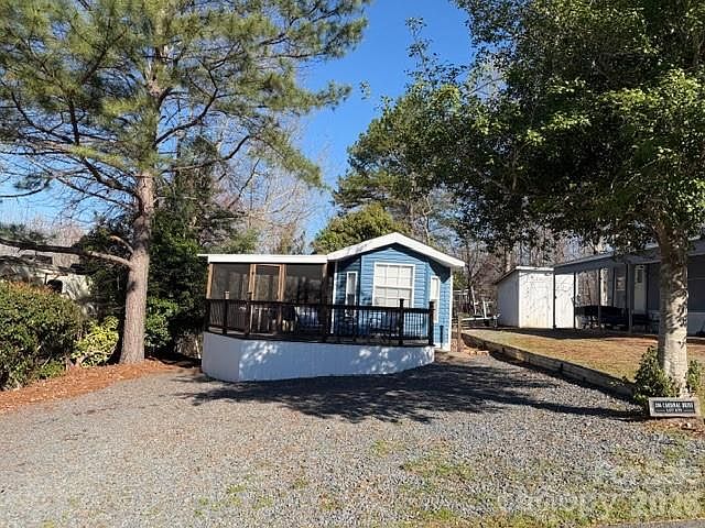 1st image of 206 Cardinal Dr #679