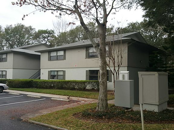 3rd image of 39 Tarragona Ct