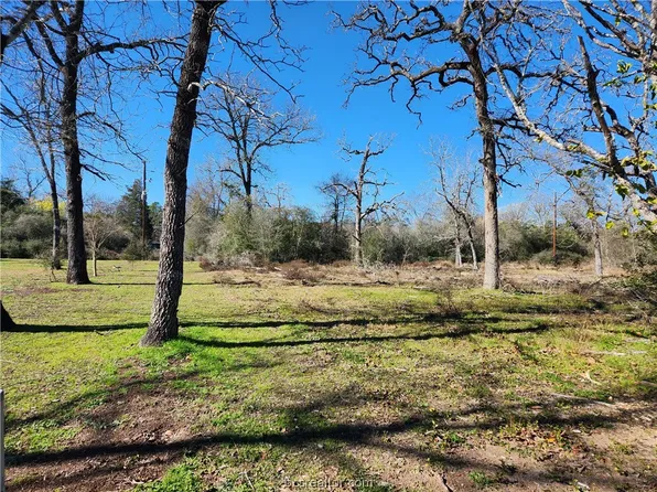 26407 Armadillo Dr, Hempstead, TX 77445