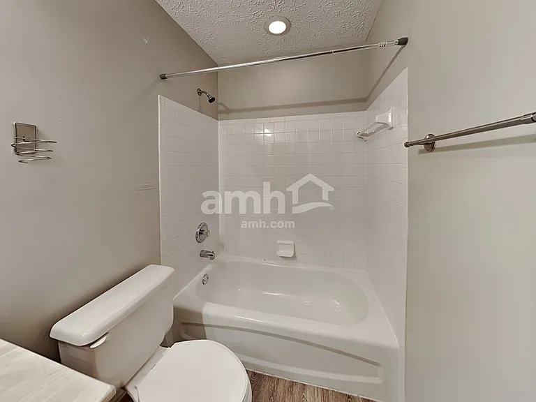 1129 Oslo Pass — Photo 14