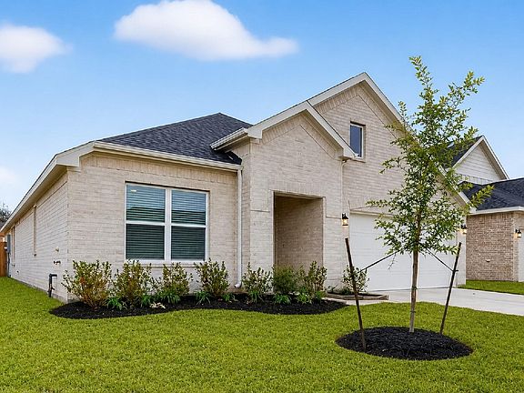 3rd image of 3410 Rolling River Dr