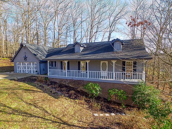3rd image of 161 Sturbridge Ln