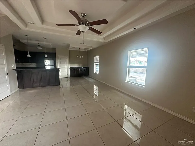 1221 E Daffodil St #C — Photo 5