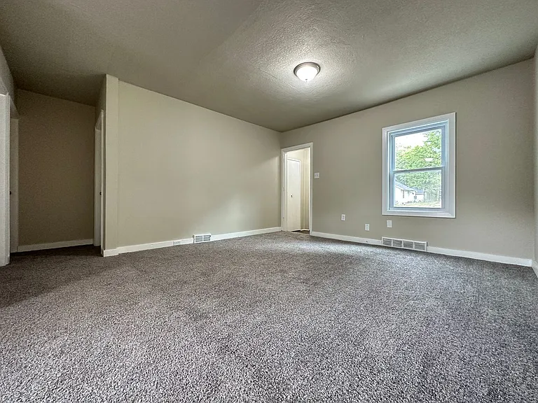 1408 Euclid Ave — Photo 9