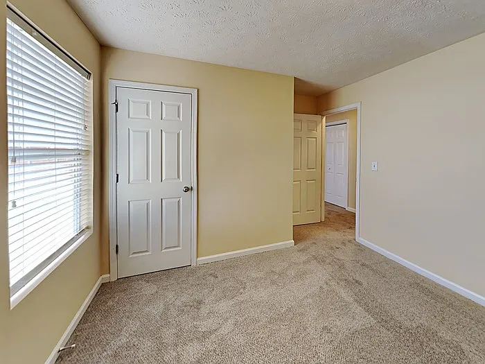 1445 Lafayette Sq — Photo 14